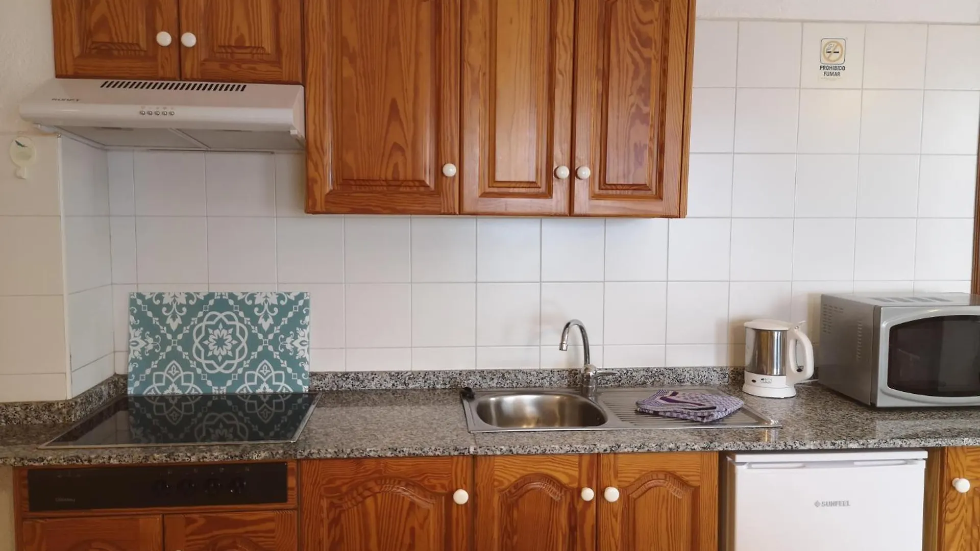 Apartamentos La Fuente Санта-Круз-де-ла-Пальма 0*,