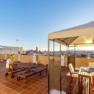 Fun Building By Homeabout Apartment Málaga